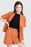  Áo blazer kiểu tay ngắn 3 nút trước 