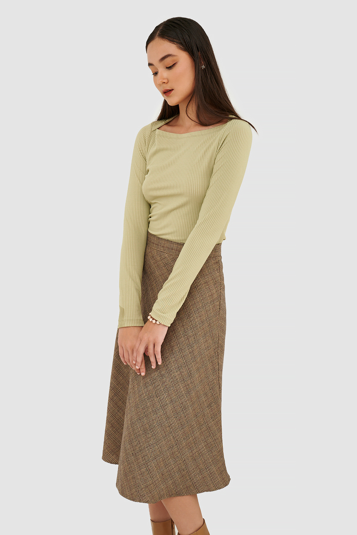 Váy midi form basic fw10