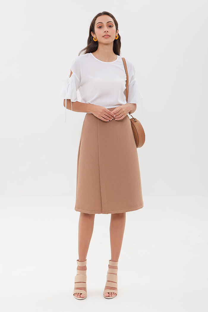 Áo cổ tròn cutout rút dây tay