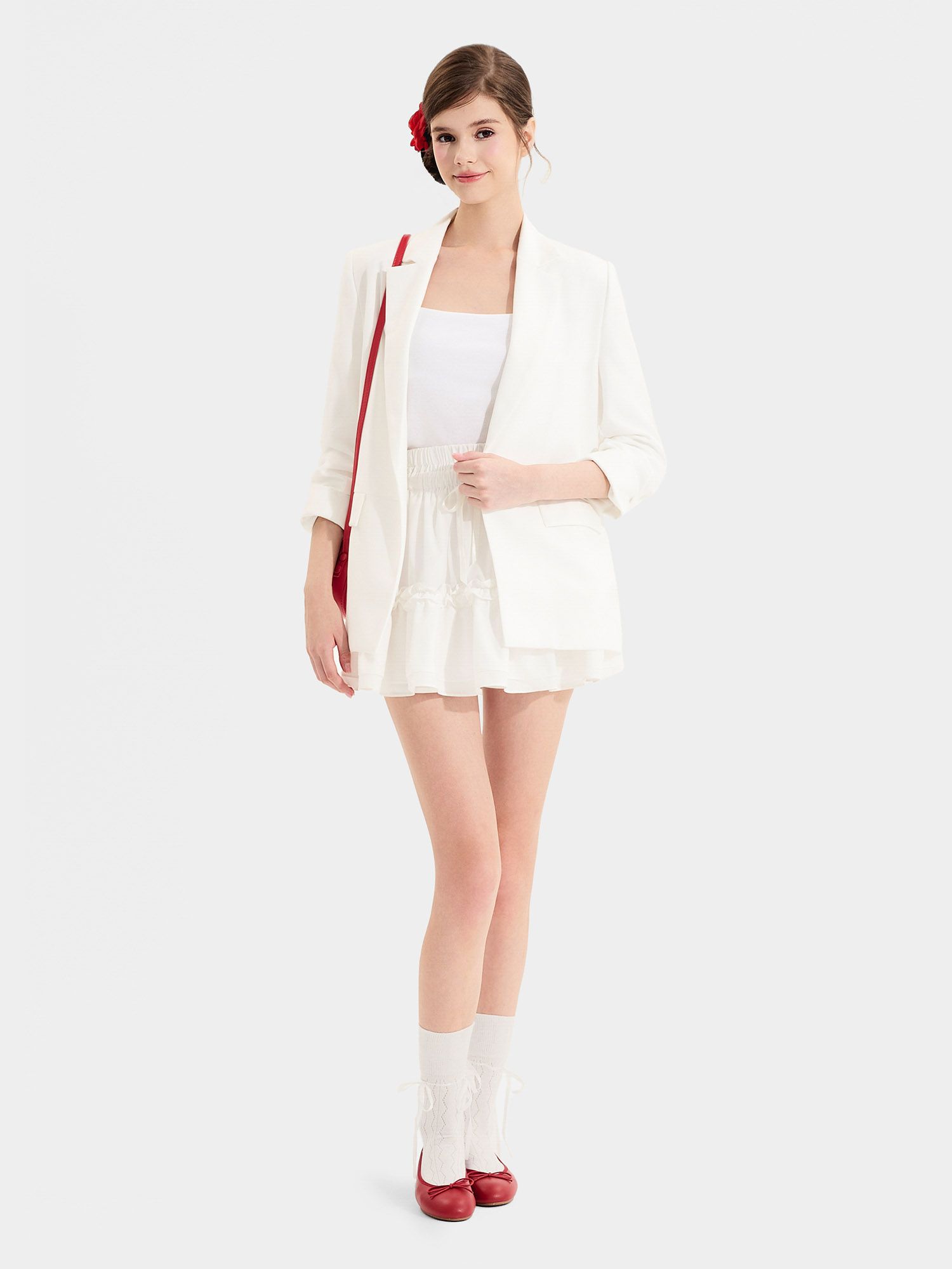  Áo blazer nhún xắn tay cách điệu 