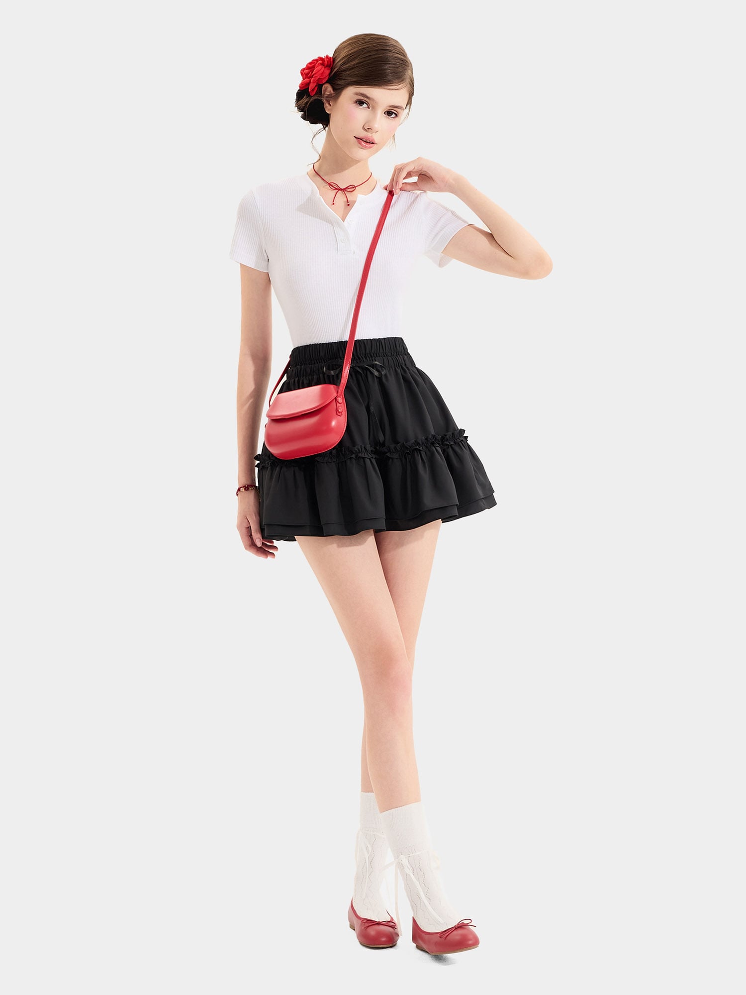 Áo thun gân tay ngắn cổ tròn cài nút