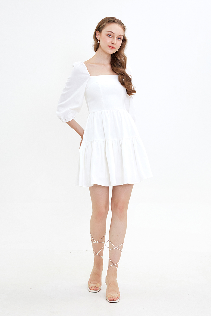 Đầm linen cổ vuông tay lở