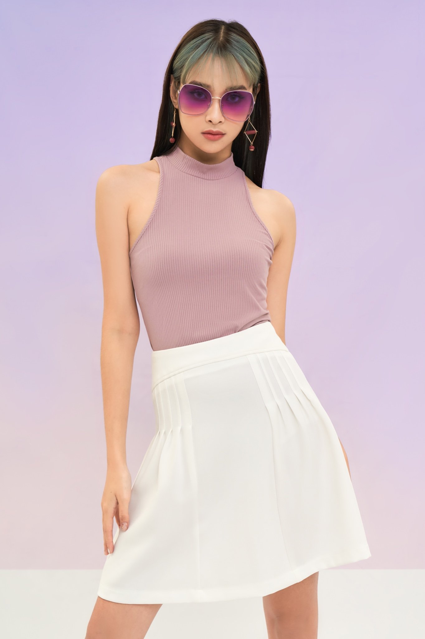 Váy mini nhấn ly phồng