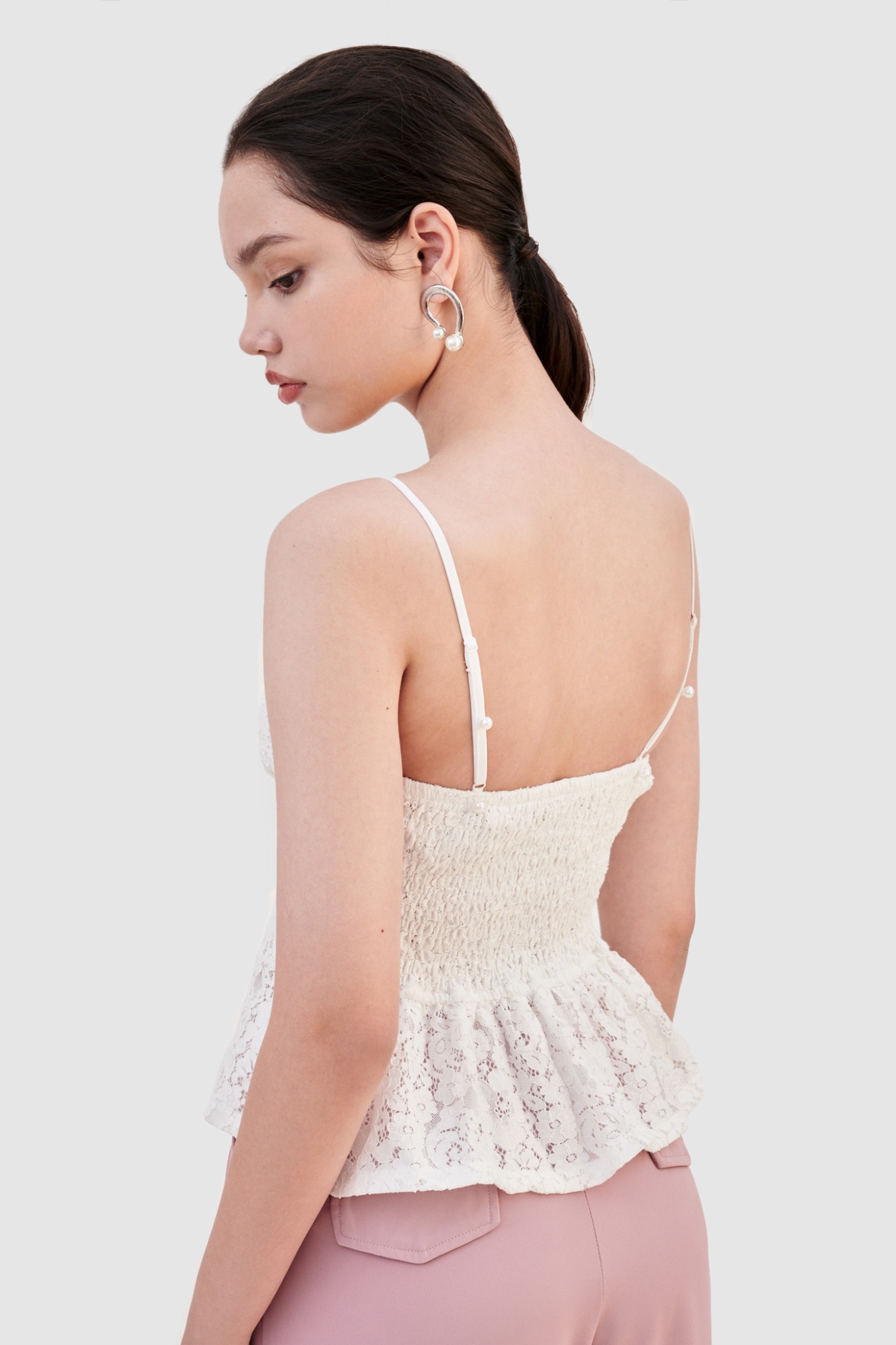 Áo kiểu 2 dây ren smocking lưng
