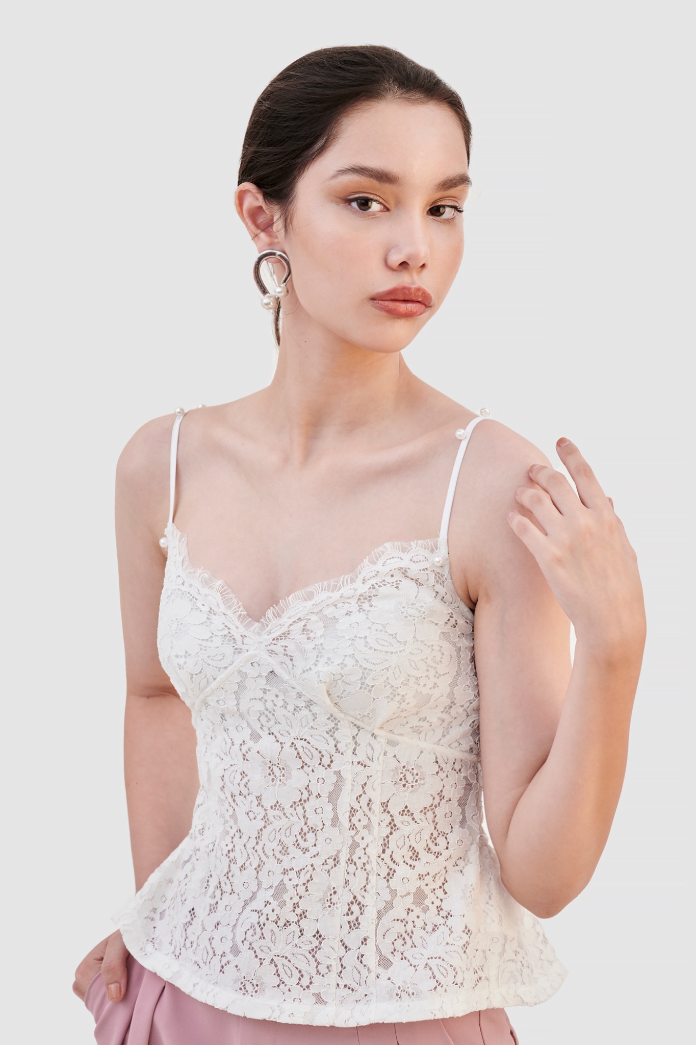 Áo kiểu 2 dây ren smocking lưng