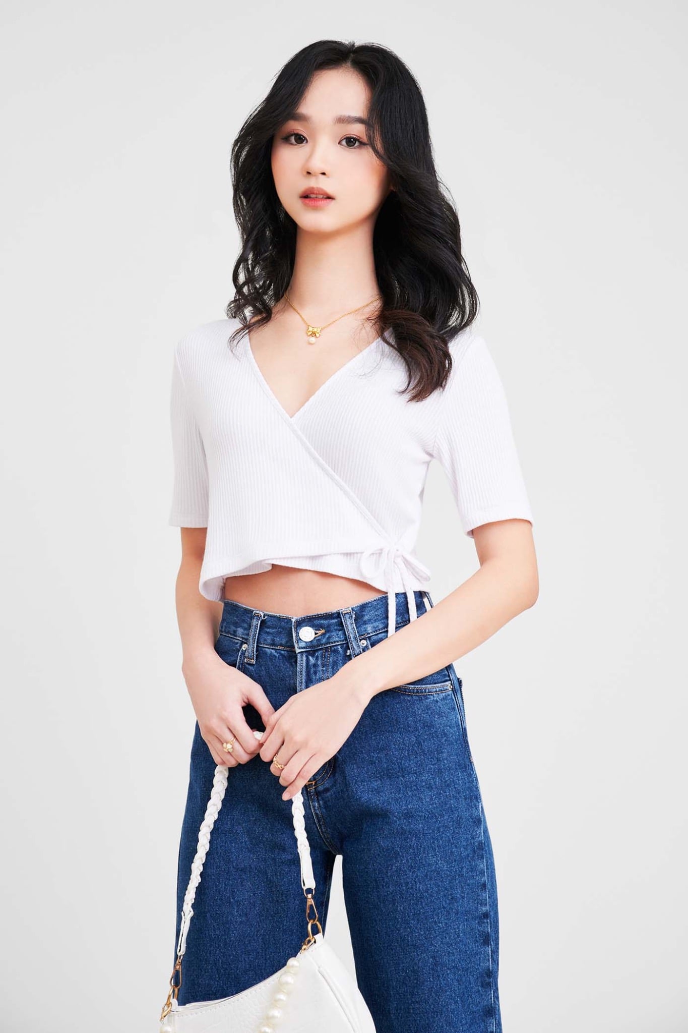Áo thun crop wrap cột dây nơ