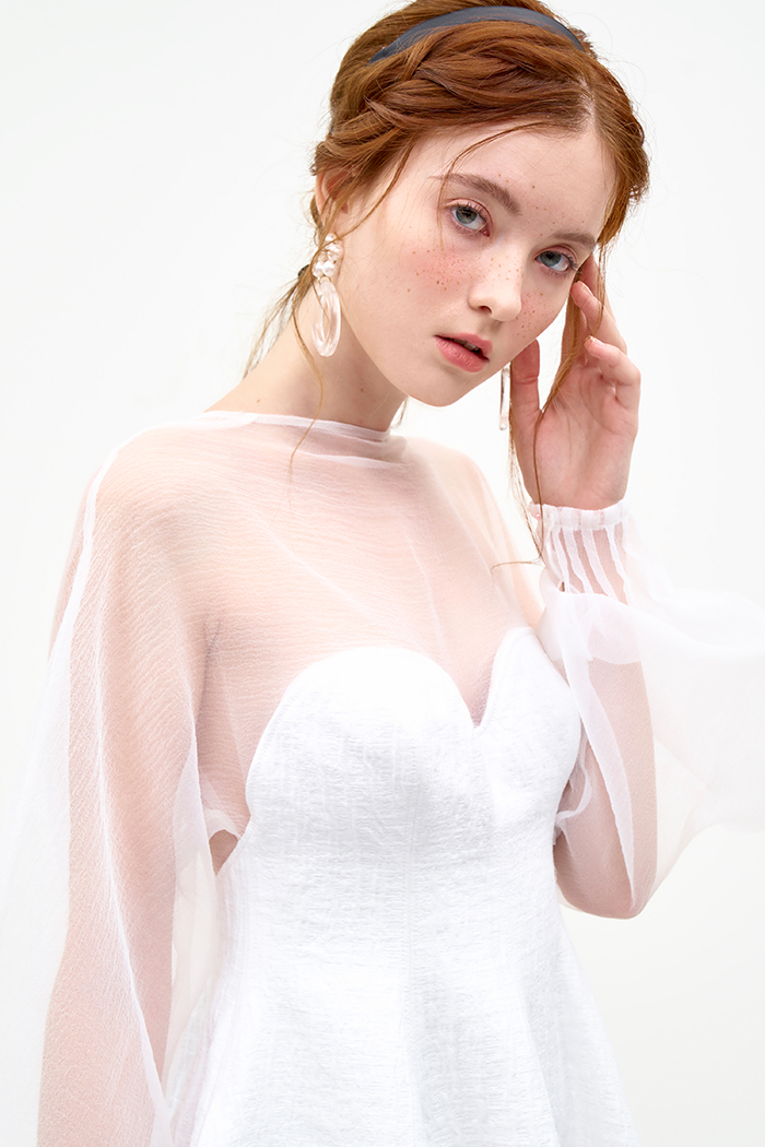 Đầm midi sheer cúp ngực hở lưng