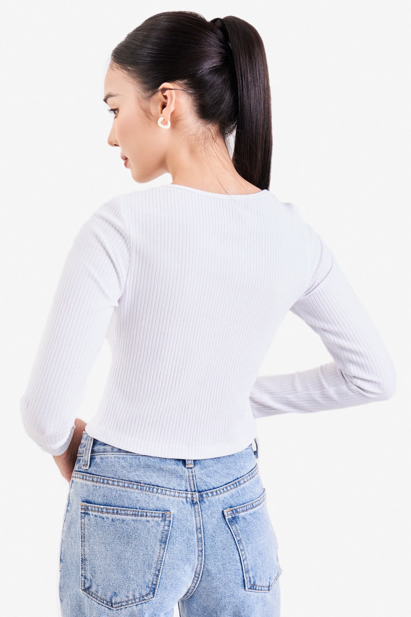  Áo cardigan tay dài cài nút 