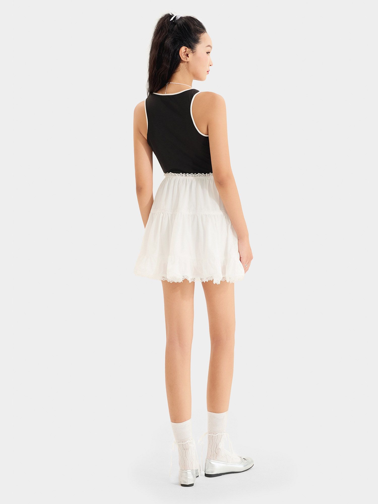  Váy mini form A phối ren 