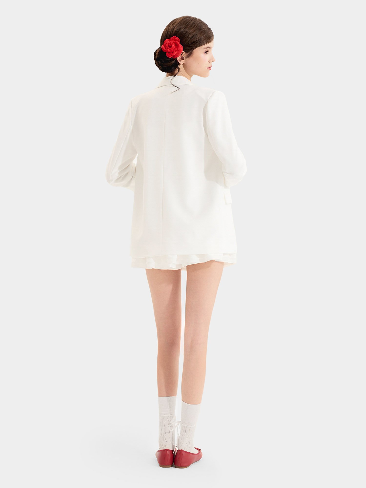 Áo blazer nhún xắn tay cách điệu