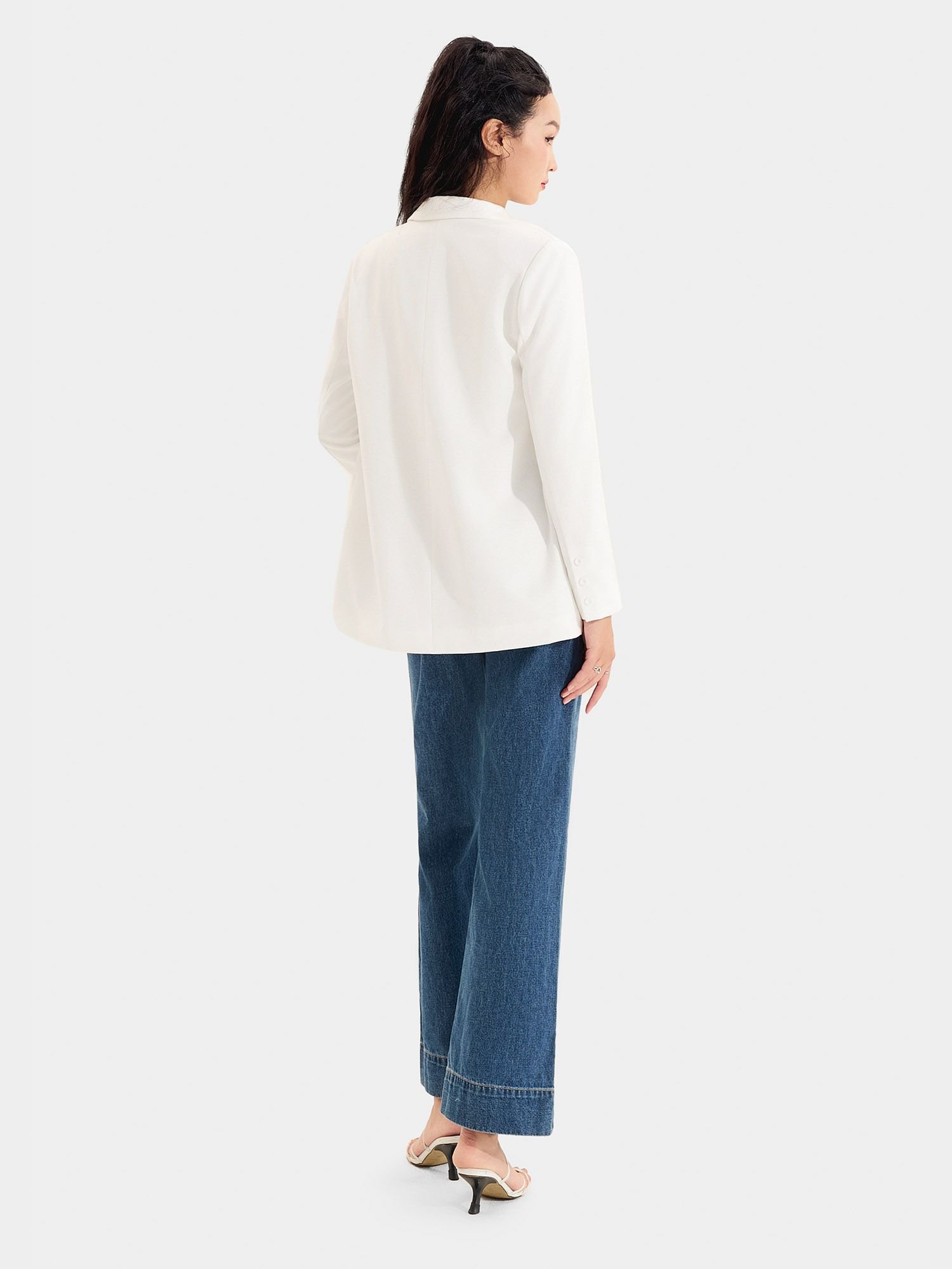  Áo blazer form cơ bản tay dài 2 túi 
