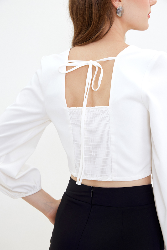 Áo croptop cổ vuông smocking lưng