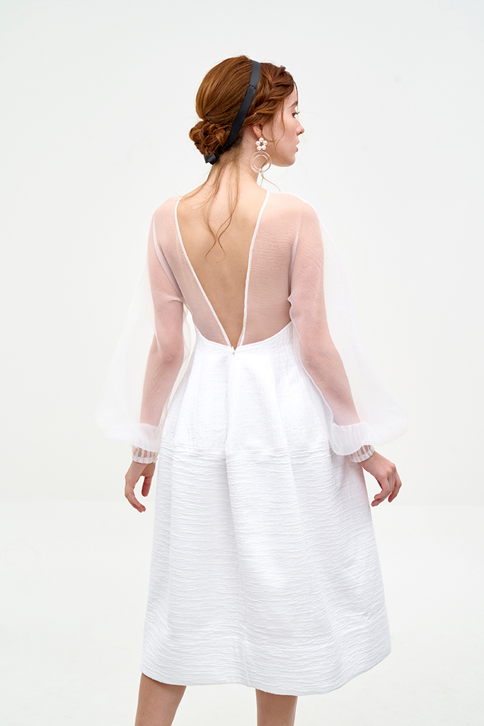 Đầm midi sheer cúp ngực hở lưng