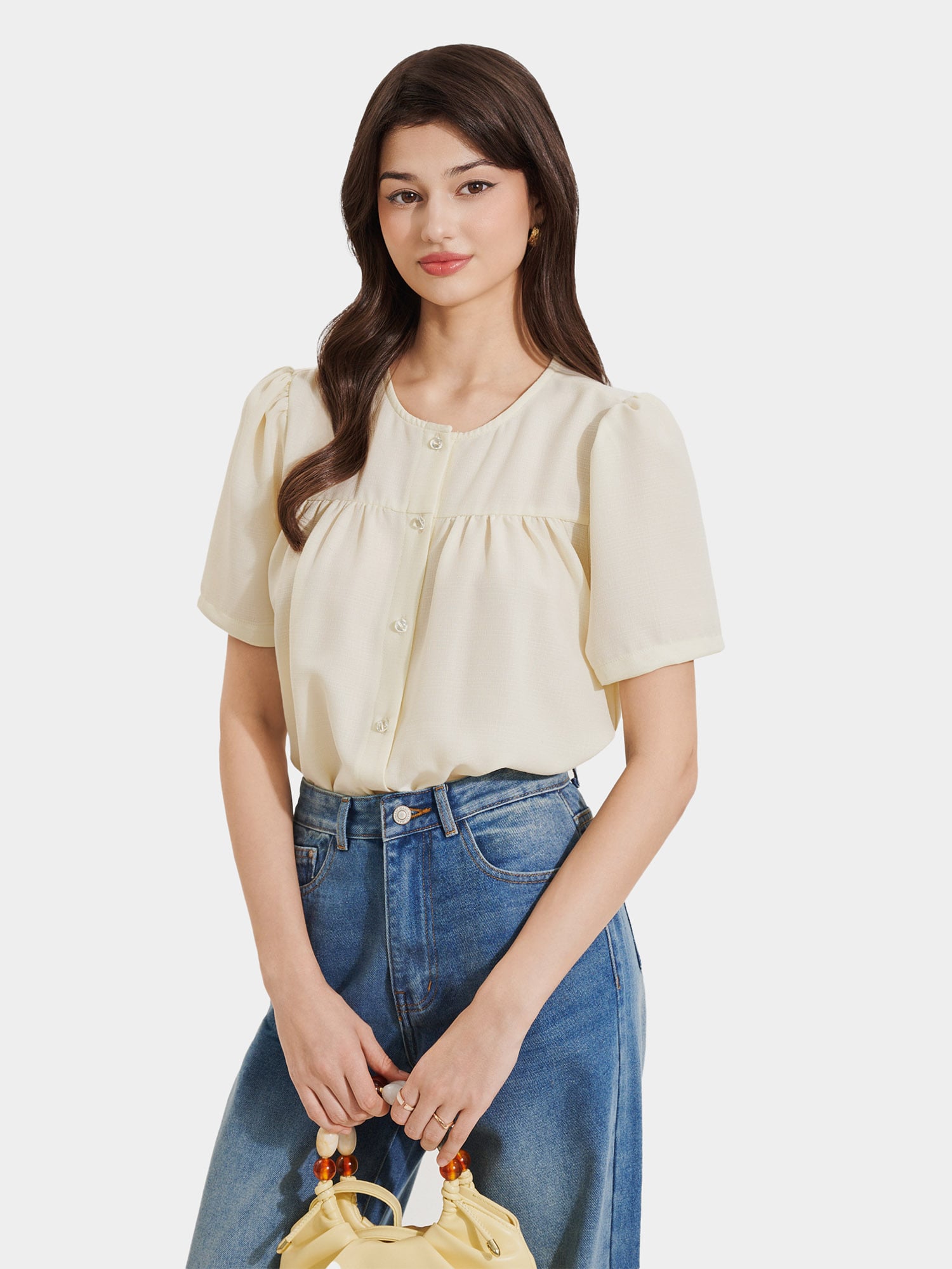 Áo cổ tròn nhún ngực tay phồng đính nút