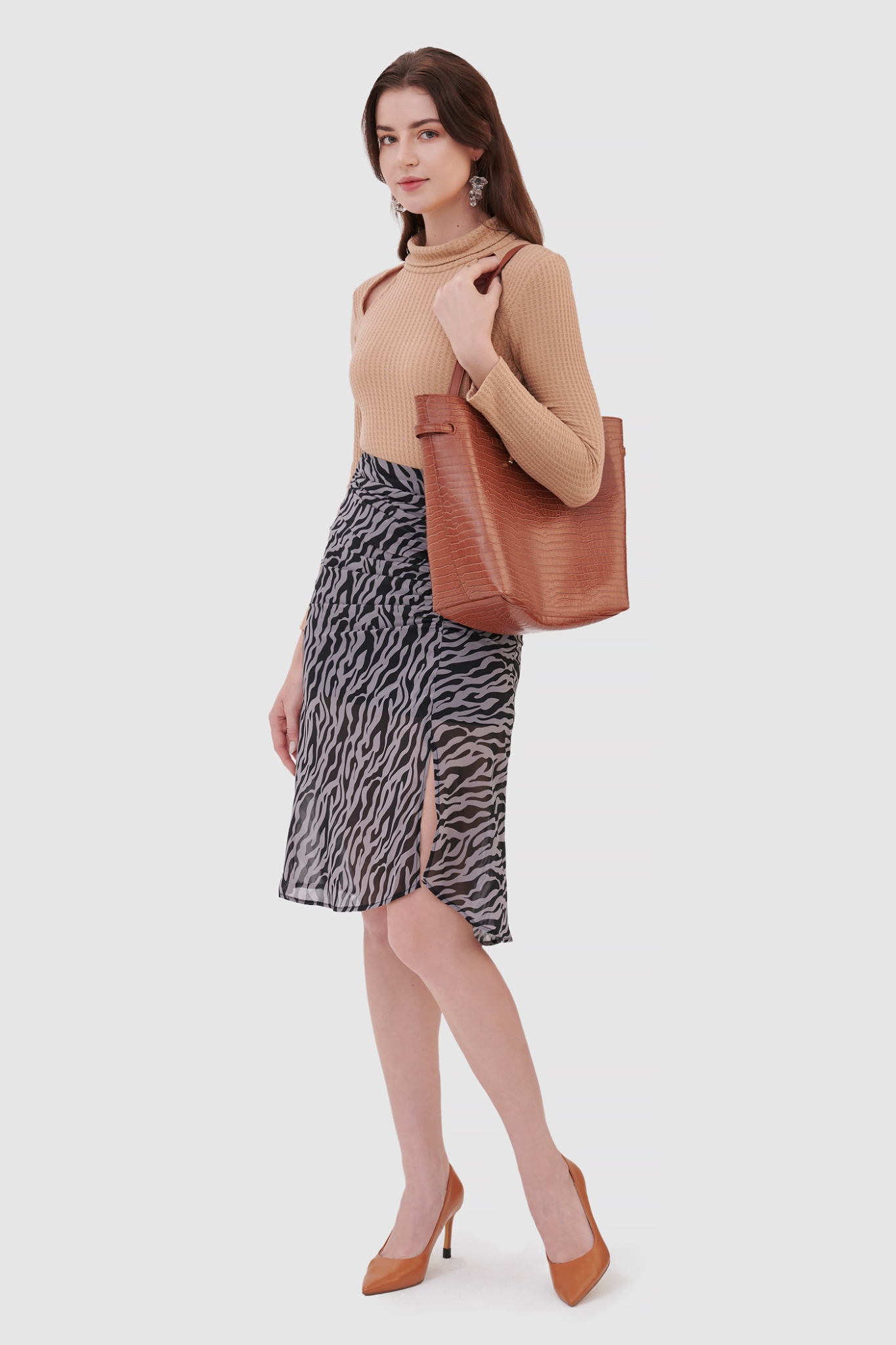 Áo knit cổ lọ cutout