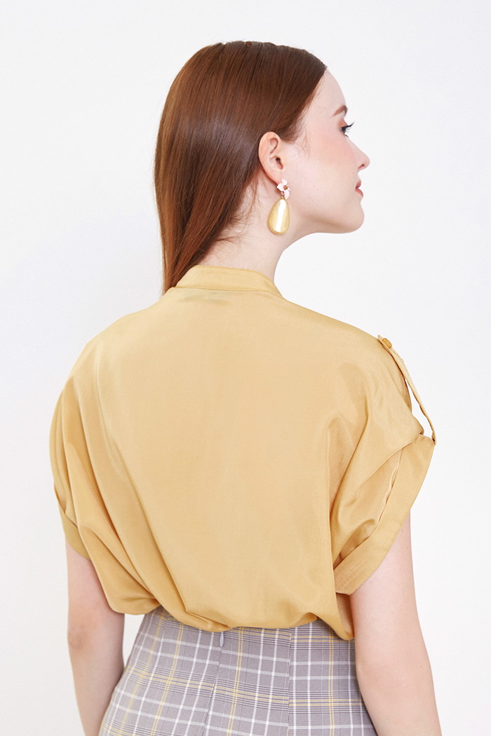 Áo cotton nhẹ cổ trụ 2 túi