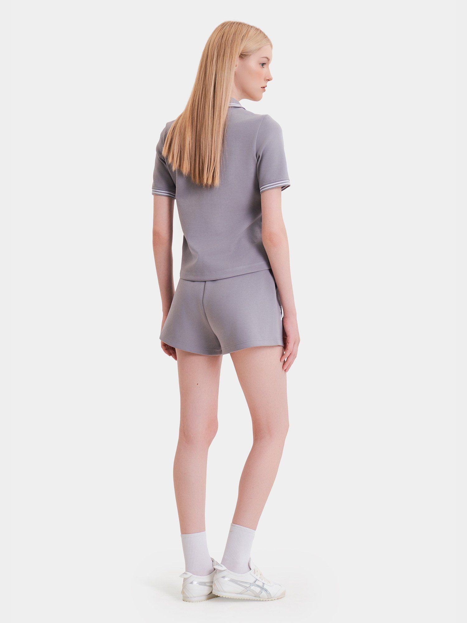  Áo thun cổ polo phối viền 