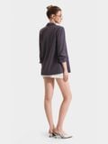  Áo blazer nhún xắn tay cách điệu 