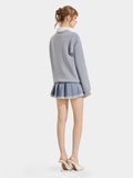  Áo sweater phối cổ sơ mi in chữ 