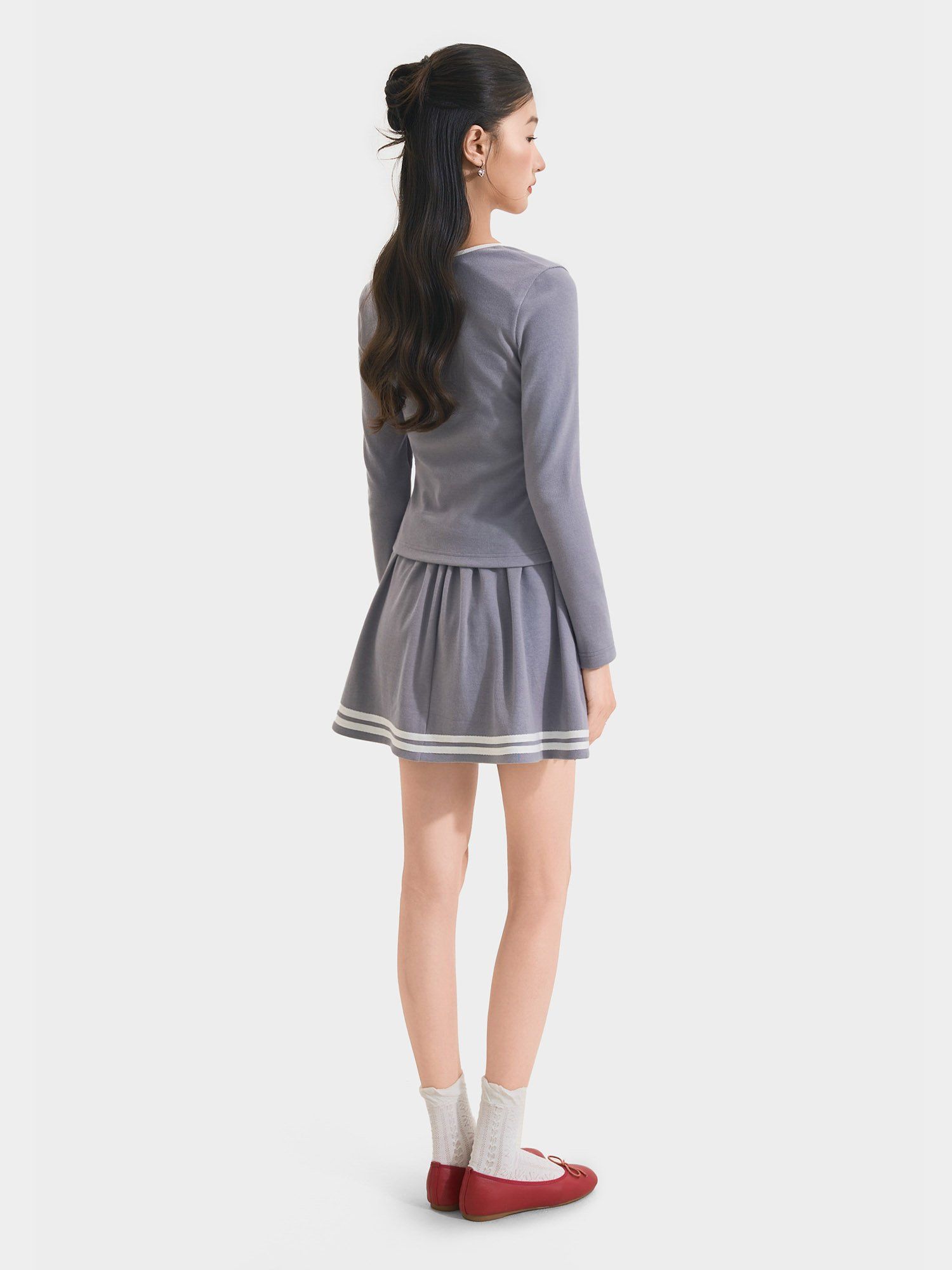  Váy thun mini form A phối viền 