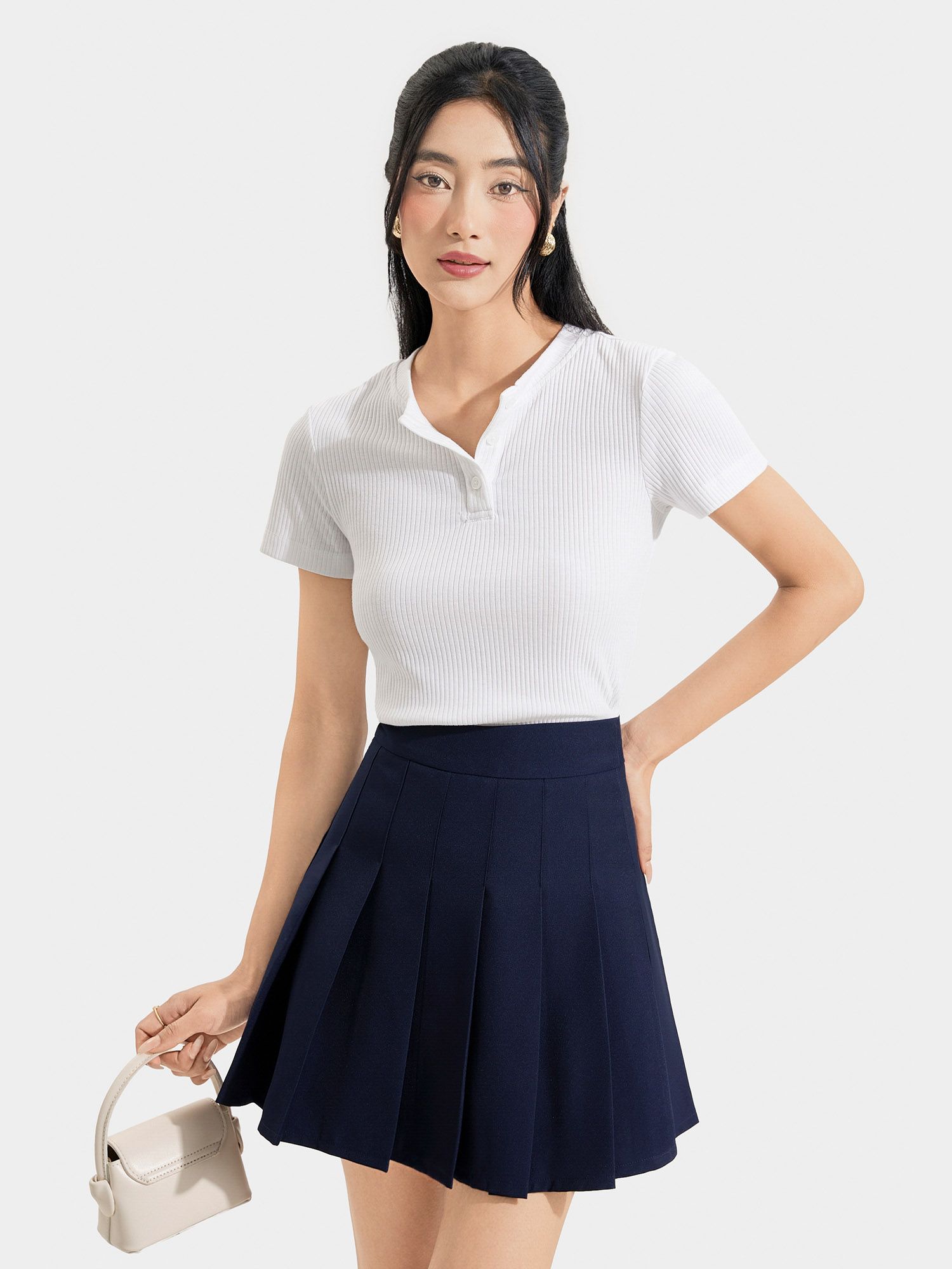  Váy mini tennis cơ bản 