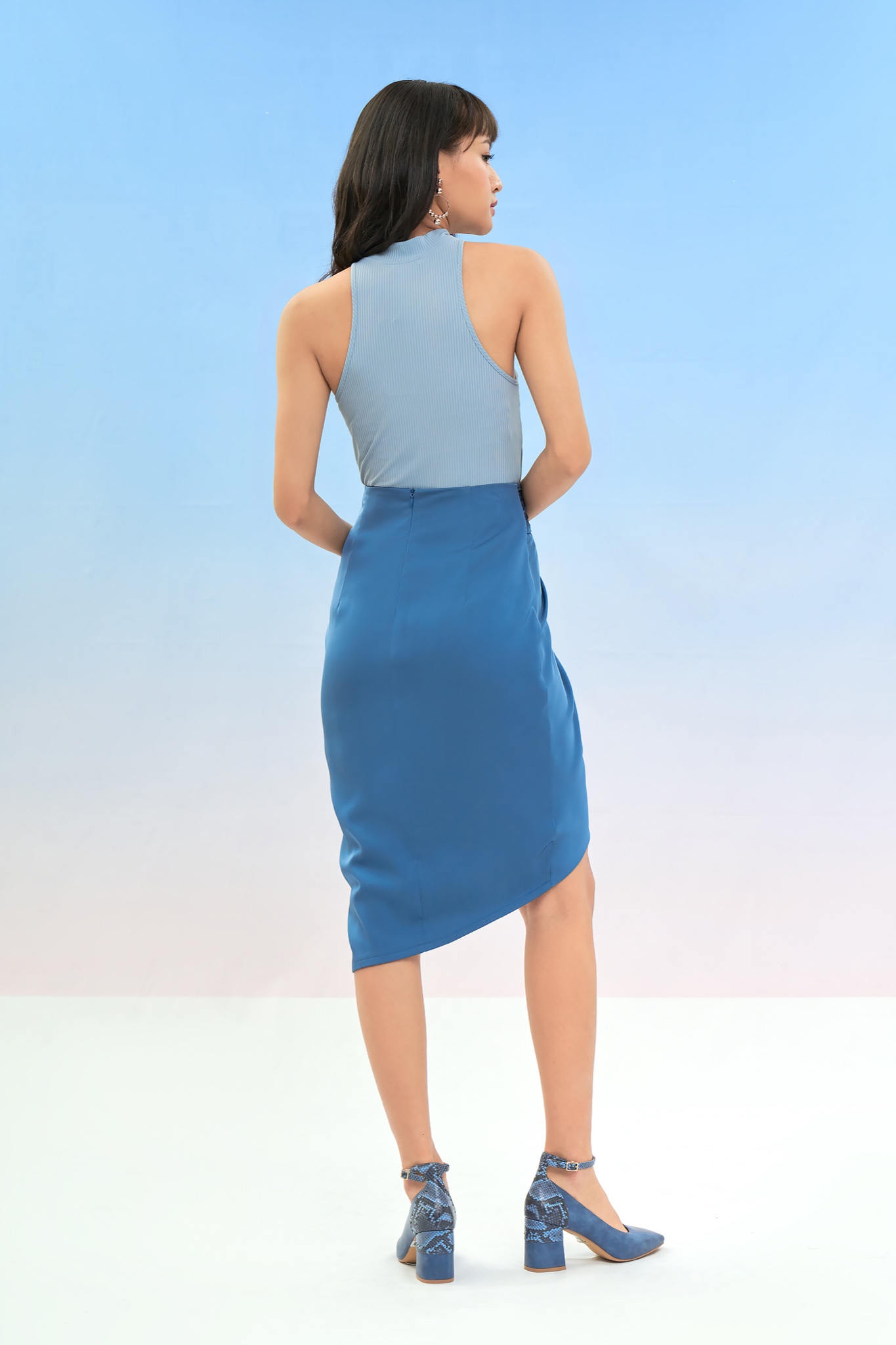 Váy midi wrap satin