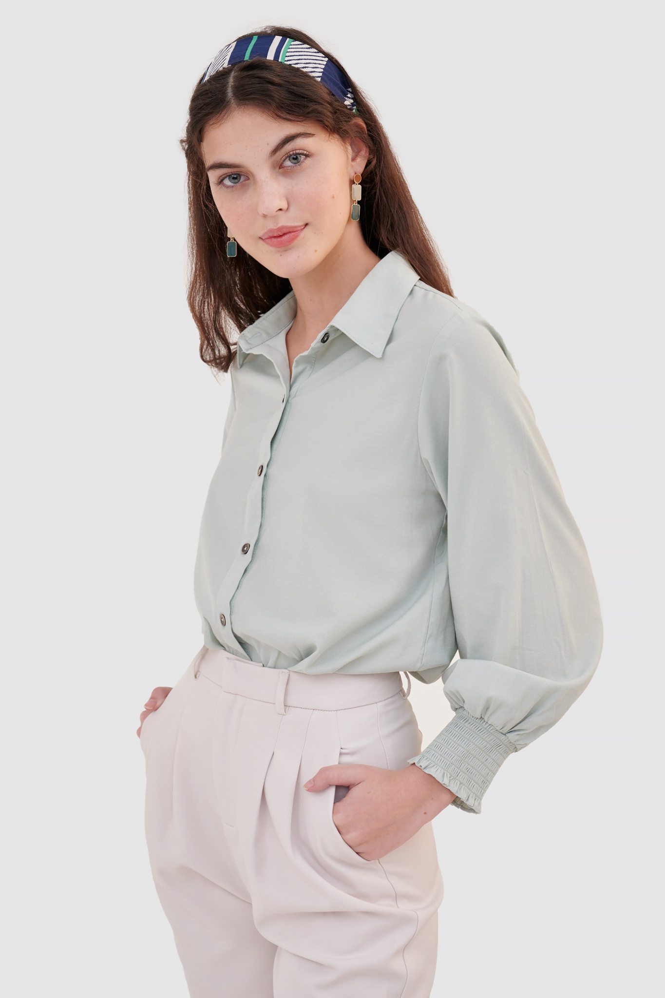 Áo sơ mi smocking cổ tay
