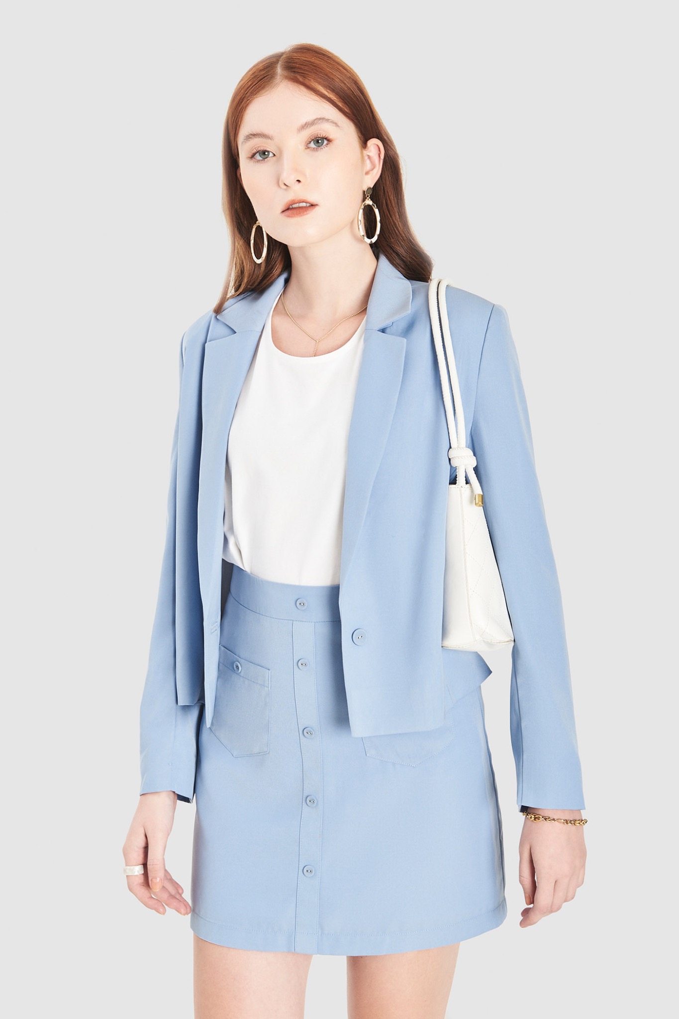 Áo blazer crop cài 1 nút