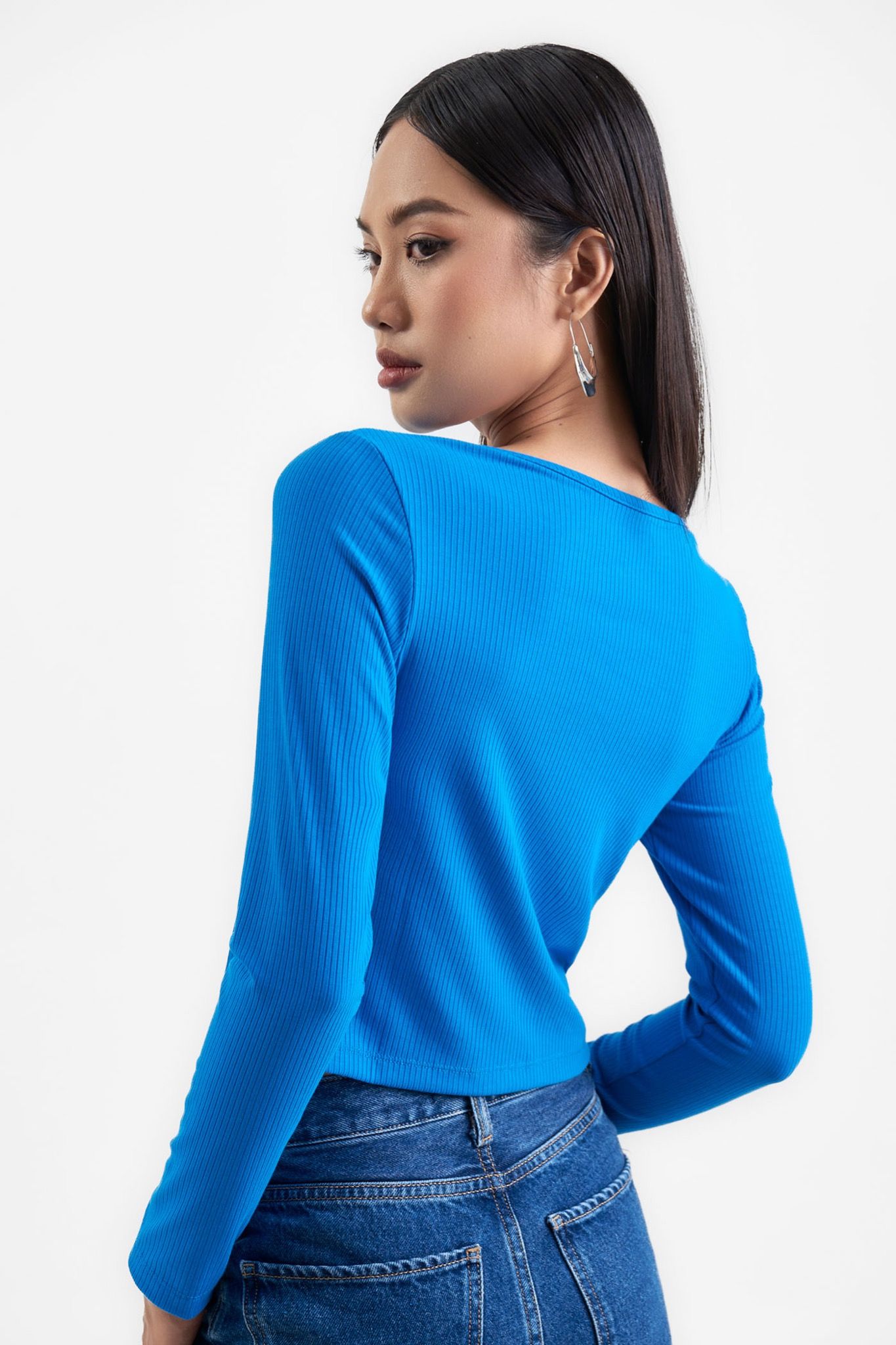  Áo cardigan tay dài cài nút 