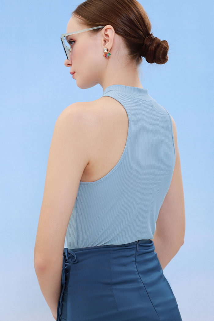 Áo thun gân tank top cổ cao