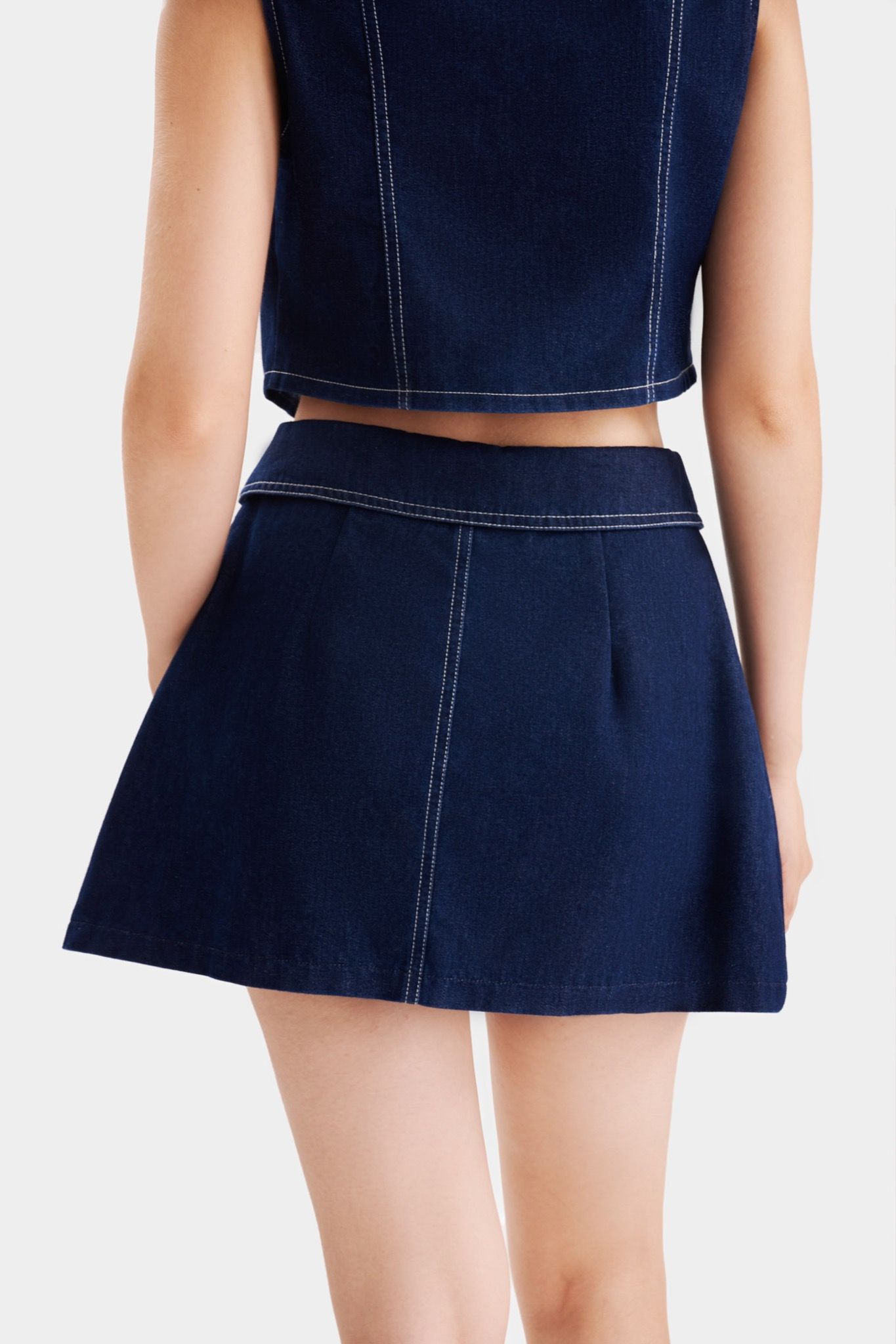 Váy mini denim lưng gập – MARC