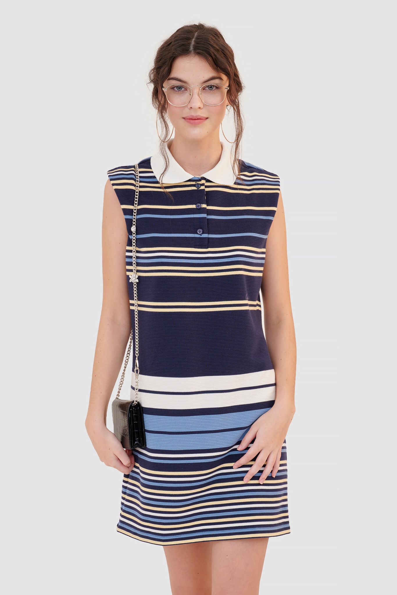 Đầm polo form suông