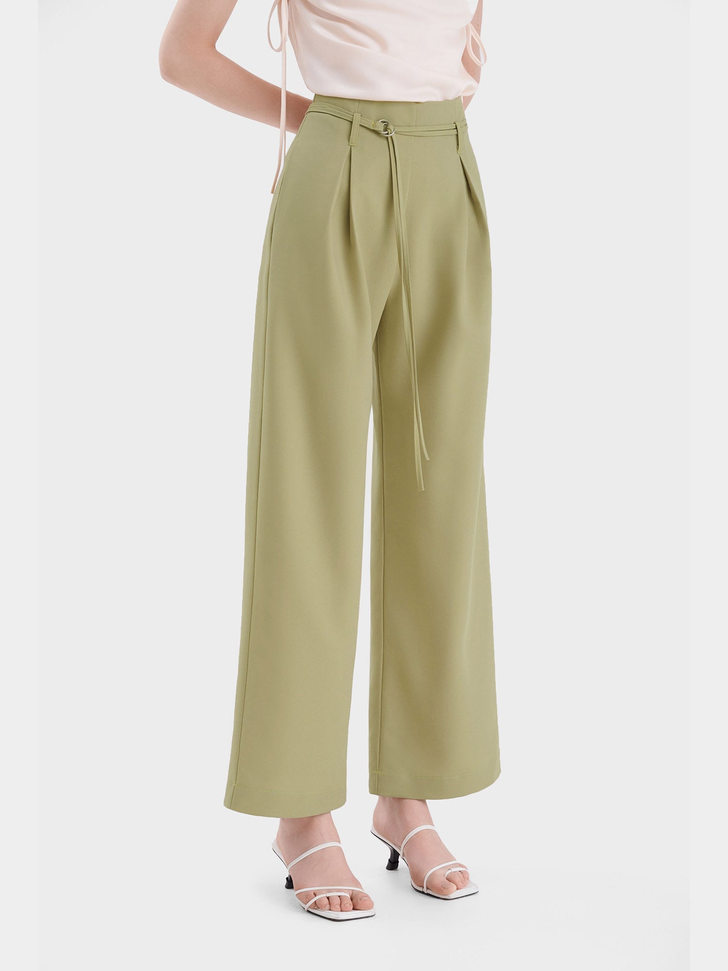 Quần dài ống suông xếp li trước 2 túi phối dây thắt lưng