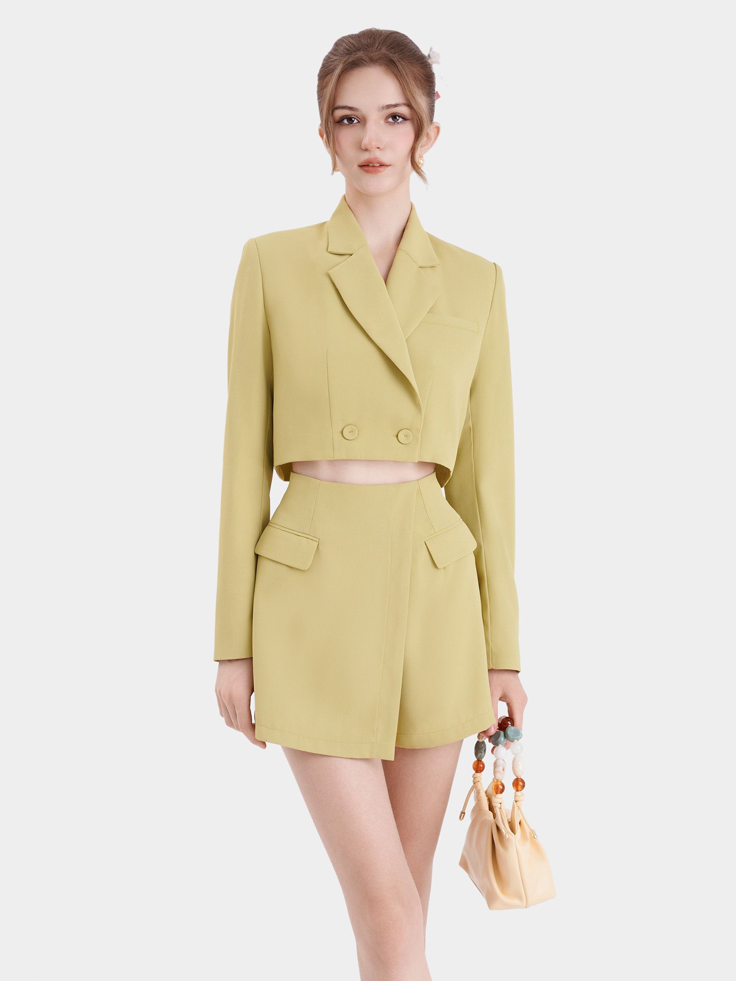  Áo blazer form ngắn tay dài phối túi giả 