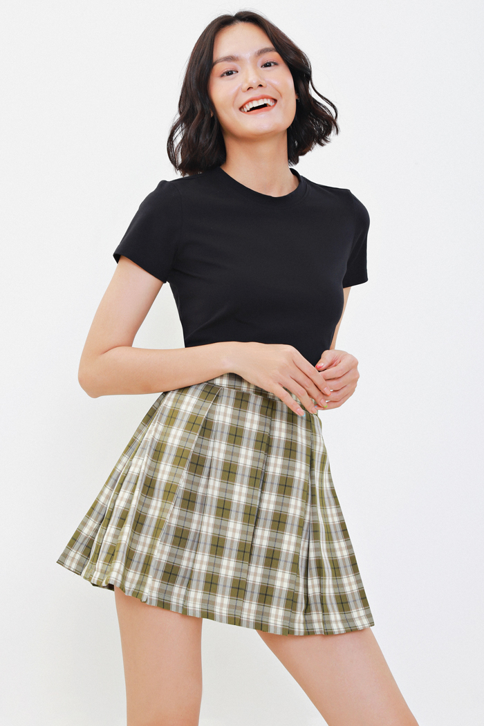 Váy quần caro xếp li