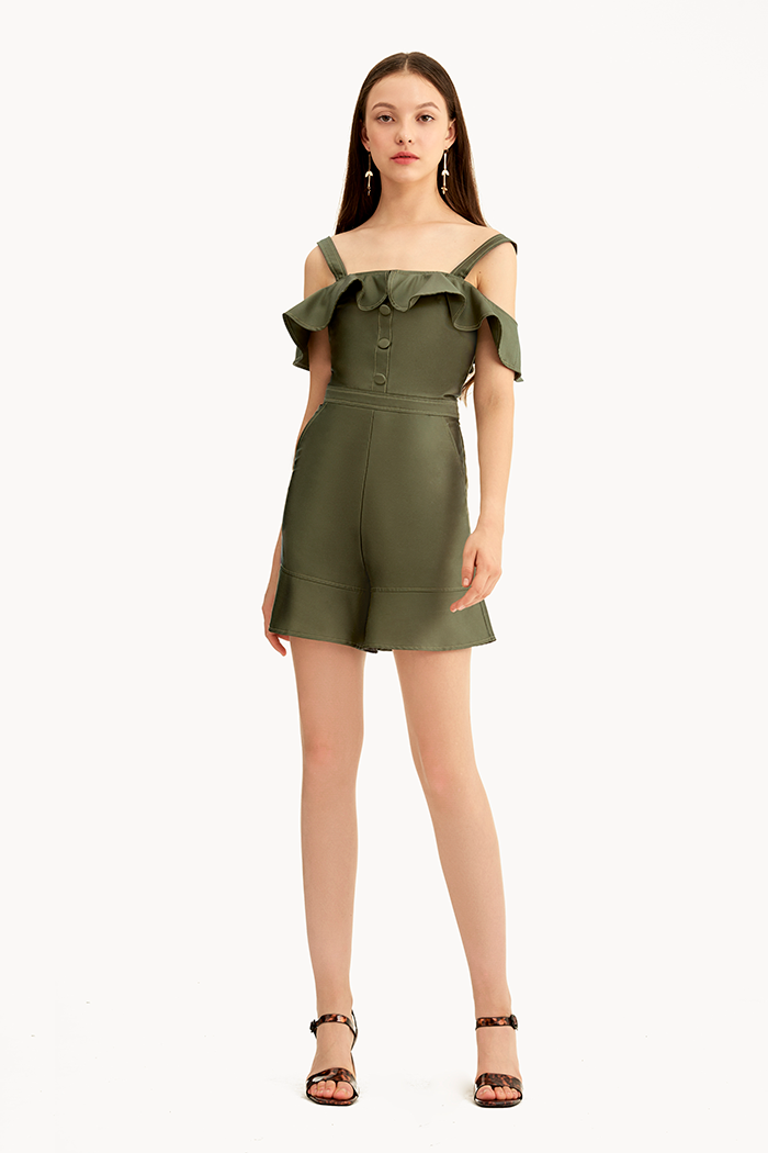 Jumpsuit bèo nút bọc