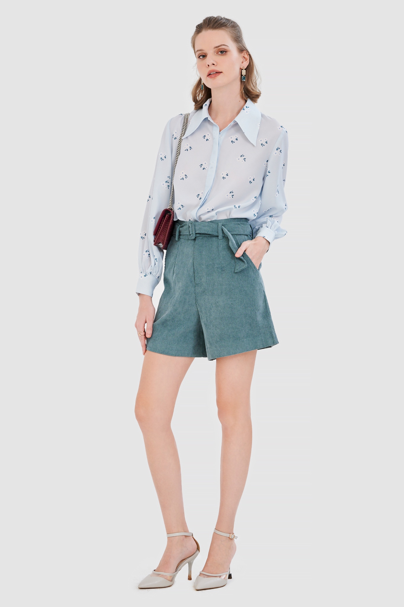 Quần short nhung gân kèm nịt