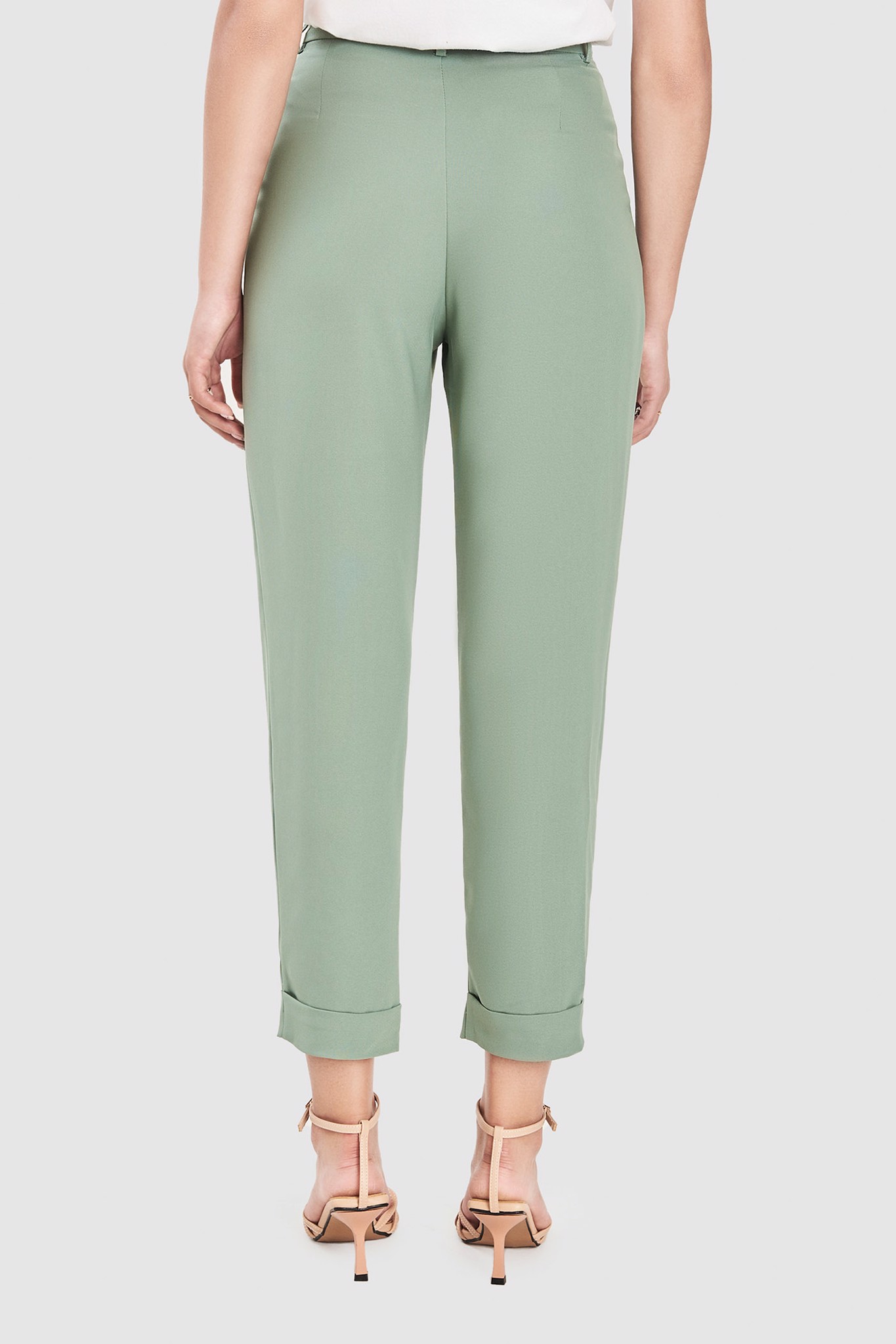 Quần baggy nhấn ly trước lật lai