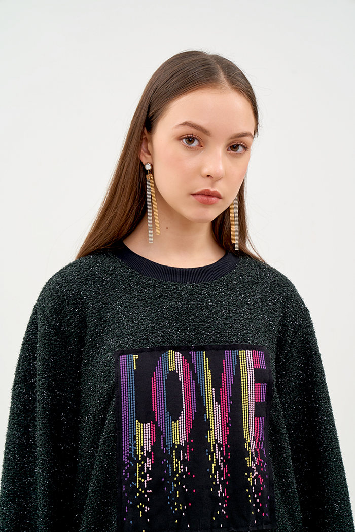 Đầm thun kim tuyến thêu hạt text love