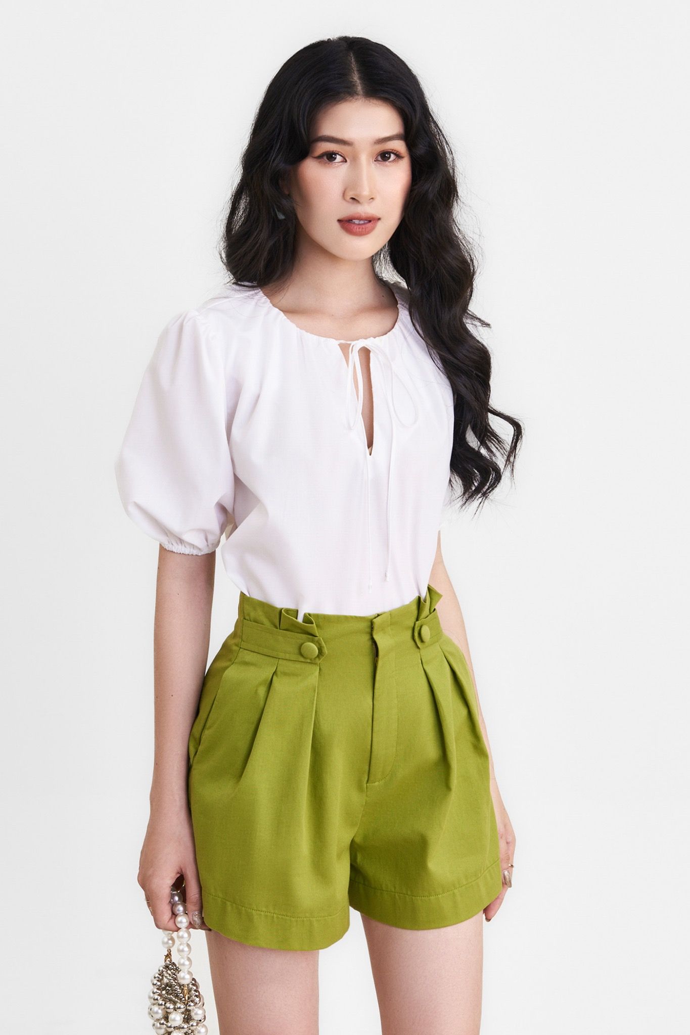  Quần short lưng cao 2 nút tab 
