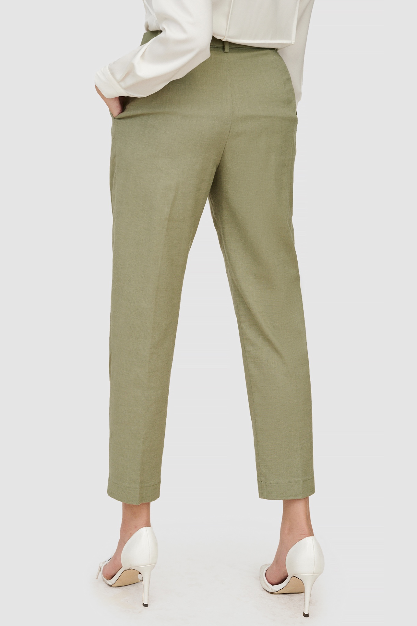 Quần tây form baggy kèm nịt