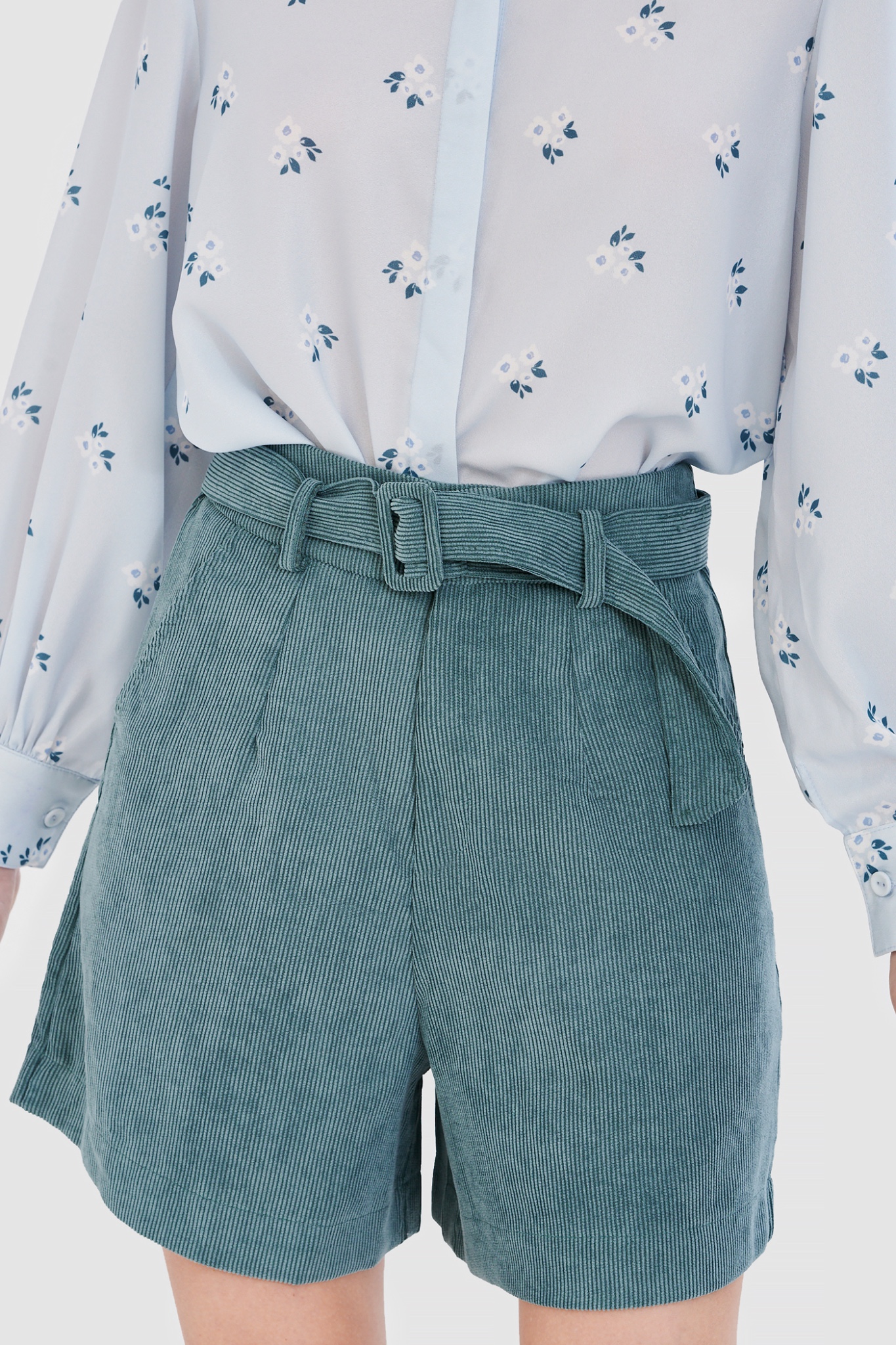 Quần short nhung gân kèm nịt