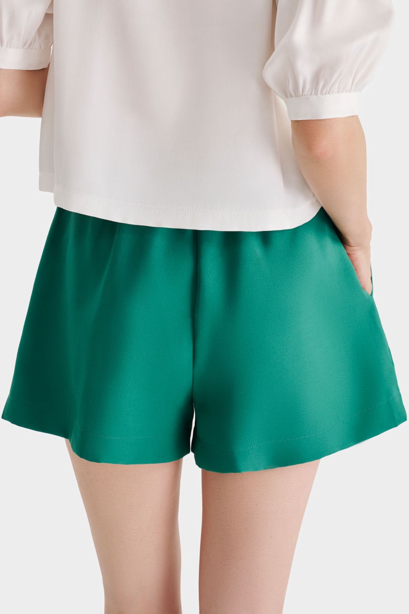  Quần short cơ bản lưng thun 