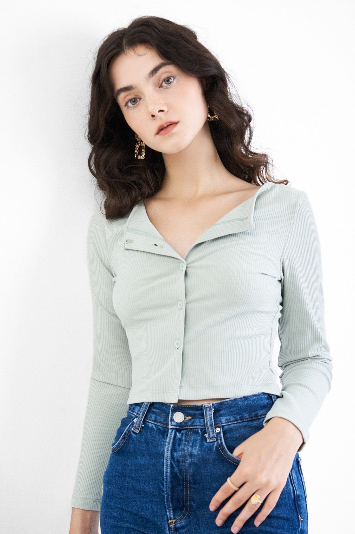  Áo cardigan tay dài cài nút 