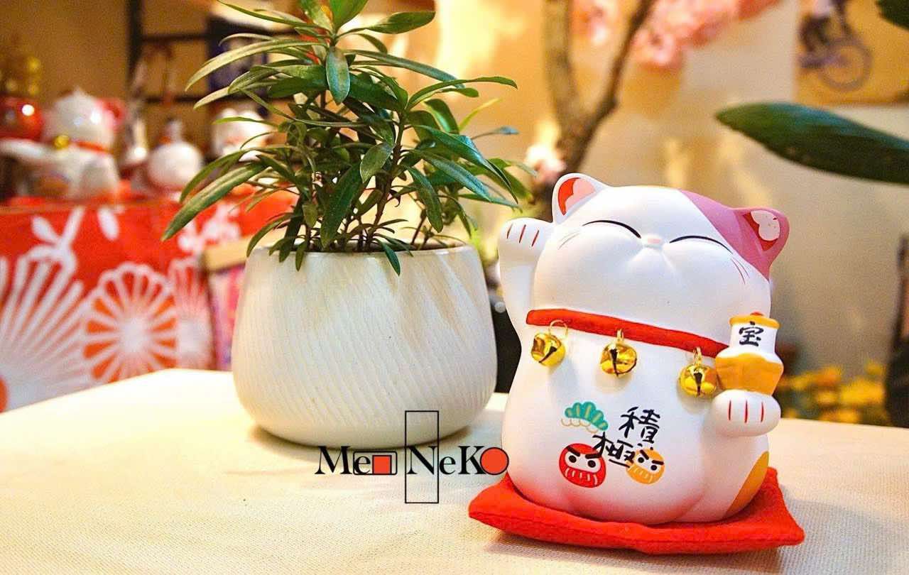  MÈO Ú HOA ĐÀO CẦM THUYỀN SB3107 