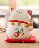  MÈO Ú HOA ĐÀO CẦM 