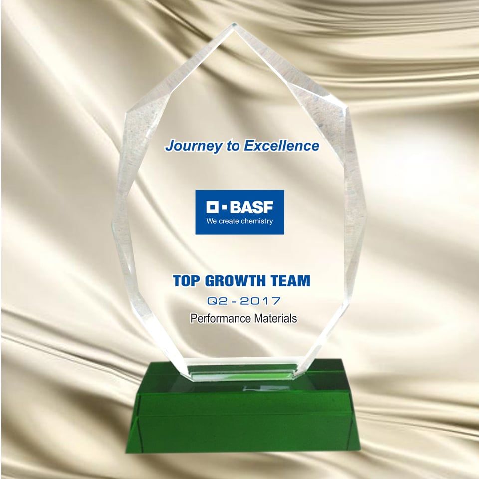 Kỷ niệm chương pha lê Green