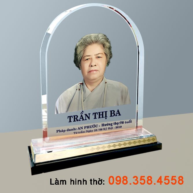 Làm hình thờ pha lê đẹp, chân dát đồng chạm khắc