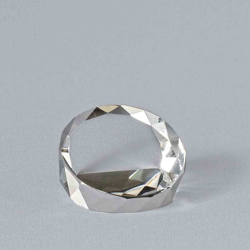 Chặn giấy pha lê