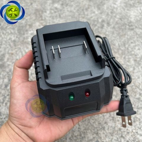 Cốc sạc chân pin phổ thông MAKITA MKT-03, Sạc cho pin máy siết bulong,máy bắt vít,máy khoan Chân Thông Dụng